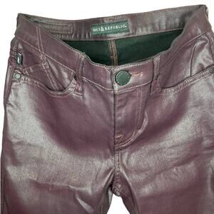 Rock & Republic Berlin Mid Stretch Venous Venus Coated Skinny Jeans #130273